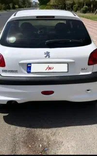 پژو ۲۰۶ تیپ ۳
