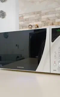 مایکروفر ۳۰ لیتری سامسونگ مالزی در حد نو (Samsung)