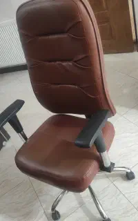 ۵ عدد صندلی اداری