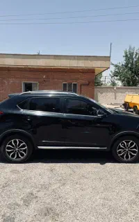 ام جی Gs 2016