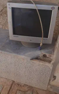 مانیتور کامپیوتر