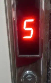 نصب وتعمیرآسانسور حتی ۲۴ ساعته