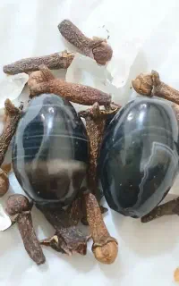سنگ مهره قدیمی شرطی