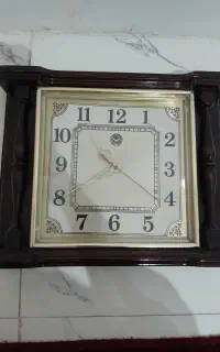 ساعت دیواری