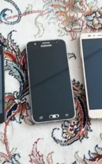 ۳ تا گوشی خراب