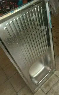سینک تک لگنه سمت چپ