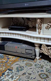 میز تلویزیون درحد اک