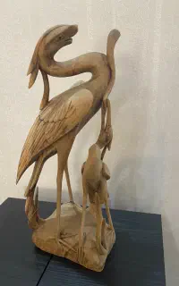 مجسمه چوبی قدیمی