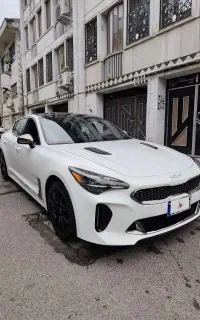 کیا استینگر ۲۰۲۲ بدون رنگ GT