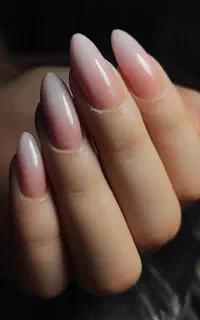 خدمات و آموزش ناخن