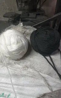 نخ و بافتنی