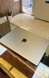 مک بوک پرو m1 pro