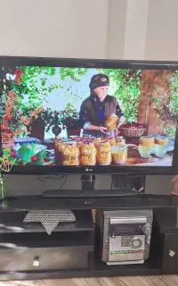 تلوزیون ال ای دی ۴۲ اینج ال جی