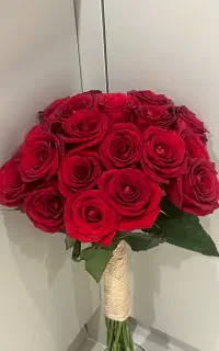 دسته گل رز و باکس گل رز