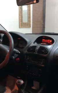 پژو 206sd -v8