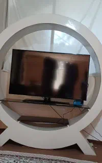 میز تلویزیون