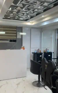 ناخن کار و فشیالیست  و کراتین کار نیازمندیم لاکانی