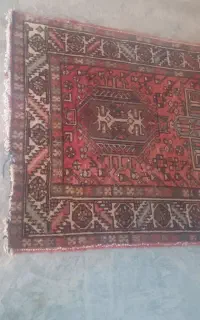 فرش کناره دست بافت قدیمی