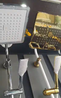 علم دوش یونیورست و یونیکا