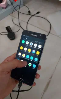 سامسونگj7