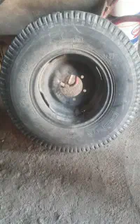 لاستیک و رینگ نیسان