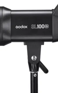 نور ثابت گودکس SL100Bi، با جعبه و متعلقات