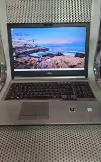 لپ تاپ فوجیتسو H770 با ۲ گیگ گرافیک