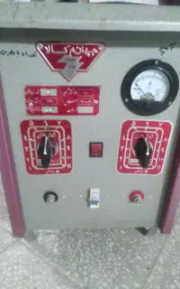 دستگاه شارژ باطری ۸تایی