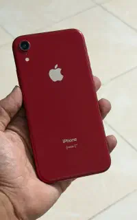 ایفون XR دوسیم و ایفون ۷ معمولی