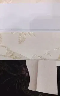 فروشنده پاکت پول و کیف دستی