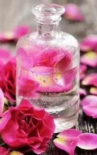 گلاب و شربت وعرقیجات ناب کاشان
