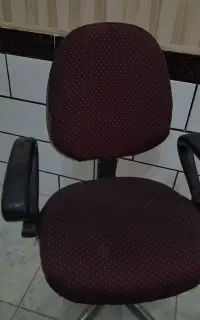 صندلی اداری گردان
