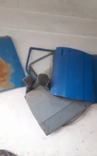 درب و کاپوت نیسان