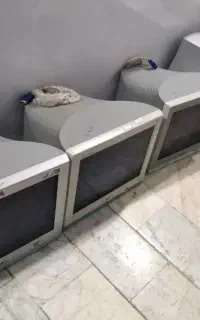 فروش تعدادی مانیتور قدیمی