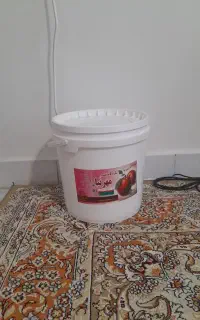 ۱۴ عدد سطل ۱۲ کیلویی دردار و دسته دار.مقاوم