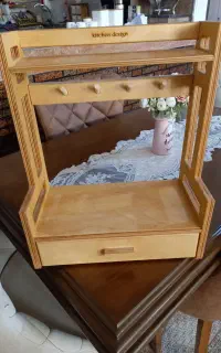 استند پاسماوری چوبی