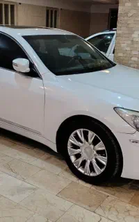 جنسیس سدان ۲۰۱۲ بی رنگ