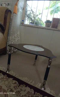 میز عسلی شیشه ای