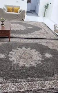 دوعددفرش  به فروش میرسد