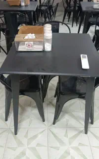 میز و صندلی تولیکس برند حدید مشکی با کیفیت