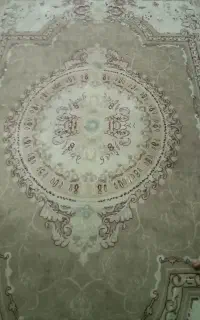 دو عدد فرش ۹ متری  یکی سالم یکی یکم سوختگی جوزعی