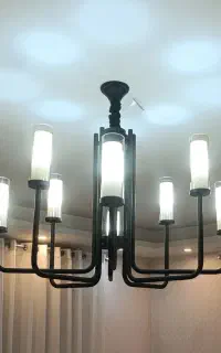 لوستر هشت شاخه مدرن با دیوارکوب