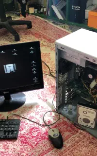 کامپیوتر مانیتور LG