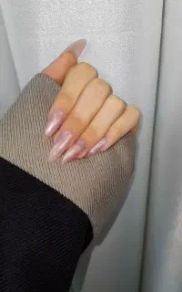 مدل کاشت ناخن در اسدآباد می‌پذیرم