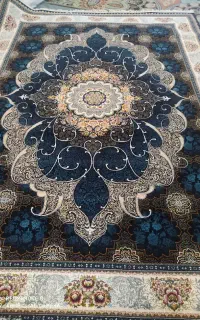 قالی ۹ متری