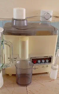 آبمیوه گیر  سه کاره  SUNIYA