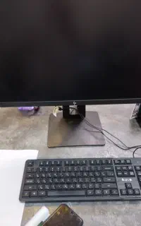 کافی نت پلاس نبش امین اسلامی ۴