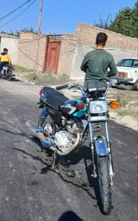 موتور۱۲۵ مزایده
