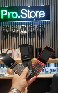 گوشی تاشو و دکمه ای بدون مشکل آنتن