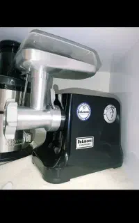 چرخگوشت مدل دلمونتی dl355